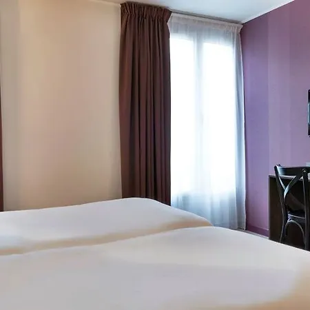 De Flore - Montmartre Hotel Paříž