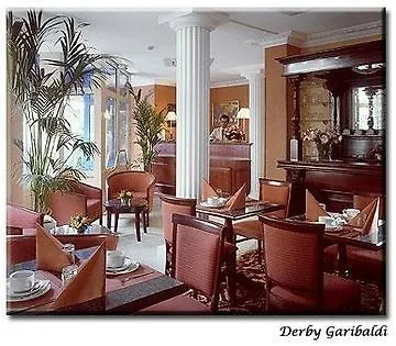 Derby Garibaldi 3* Paryż