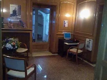 Du Nord Et De L'est Hotel
