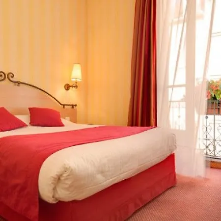Delambre Hotel 3*