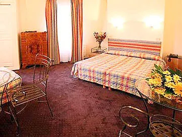 Hotel Pavillon Saint Louis Bastille