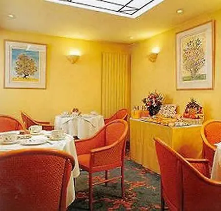 George Washington 4* Paris