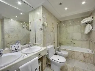 Des Vosges Hotel Paris