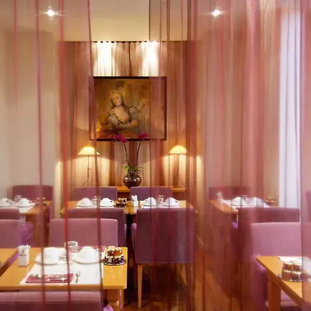 Hotel Le Walt By Inwood