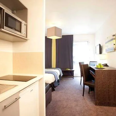 Lagrange Les Rives De Seine Hotel 3*