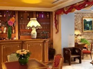 Kleber & 3* Paris