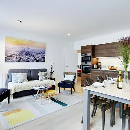 Appartement Centre - At *