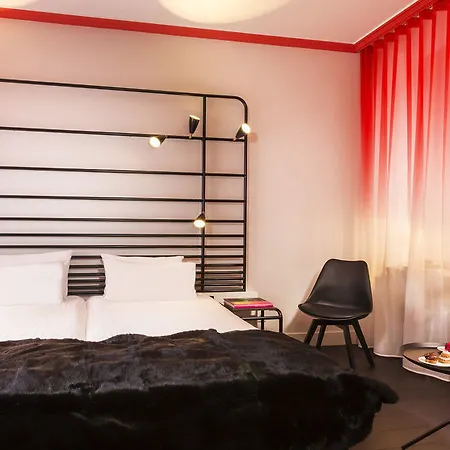 Western La Demeure Hotel