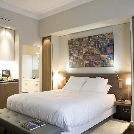 33 Marbeuf Aparthotel 4*