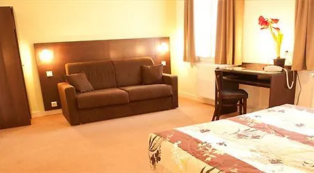 De Reims Hotel 3*