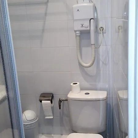 La Perle Montparnasse Hotel 2*