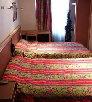 Hotel L'esperance Paříž