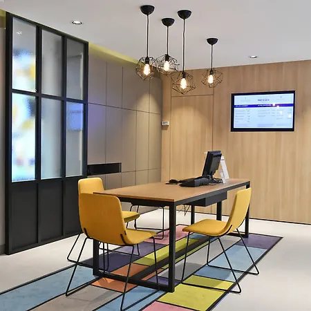 Mercure Gare De L'est Hotel 4*