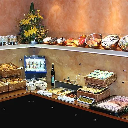 Opera Cadet Hotel Parigi