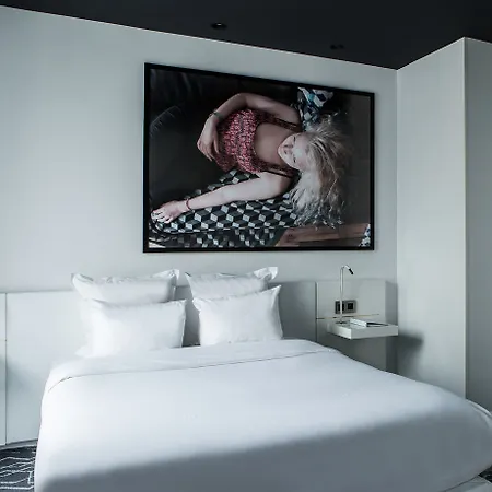 Le General 4* Paris