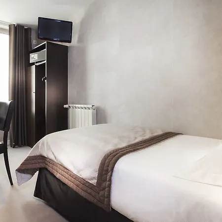 De La Paix Tour Eiffel Hotel 3*