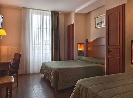 Central Hotel Paris