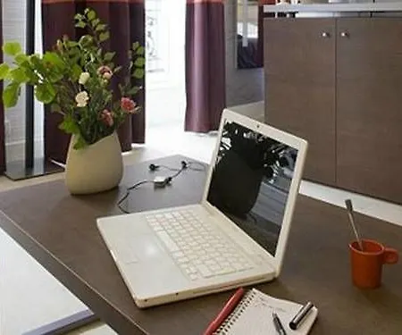 Aparthotel Adagio Montmartre Paris