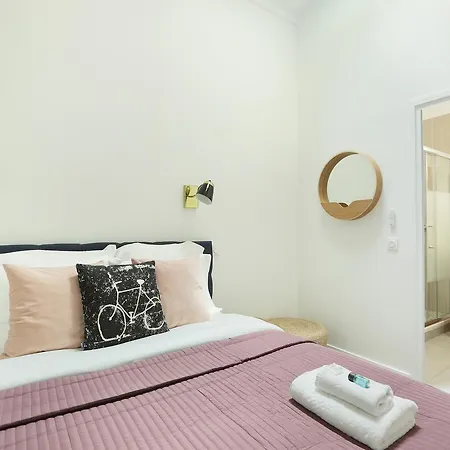Rent A - Meslay Apartamento