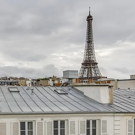 Апартаменты Private Apartment - Rue Cler - Eiffel Tower View