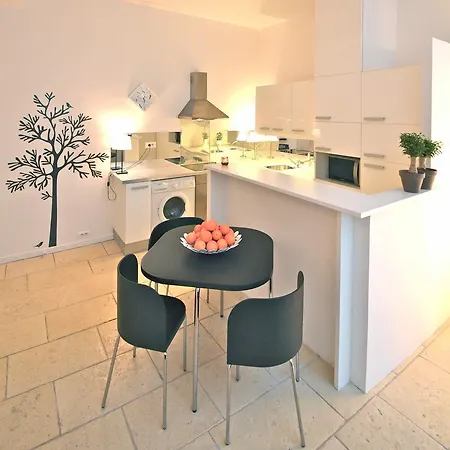 Apartment Joker Paris