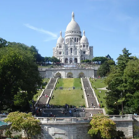 Abbesses Montmartre Apartment Paris