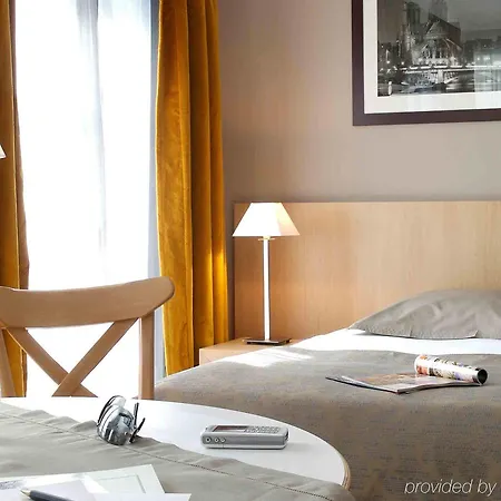 Adagio Montmartre Aparthotel 4*