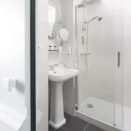 Céleste Batignolles Montmartre 4* Paris