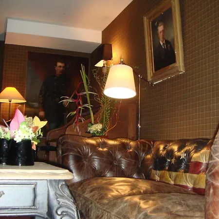 Hotel George Washington Paris