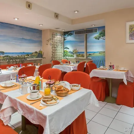 Fertel Maillot Hotel Paris