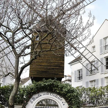 Mercure Gare De L'est Hotel 4*