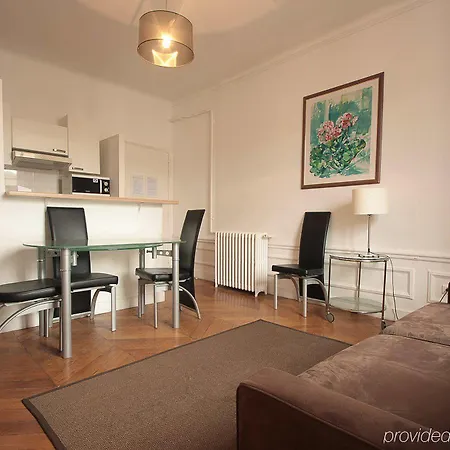 Bridgestreet Champs Elysees Apartamento París