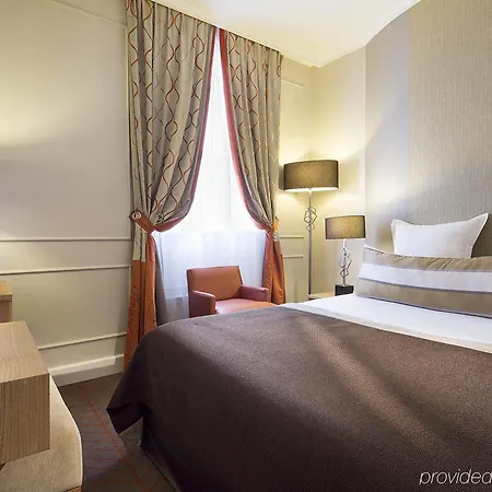 Hotel Galileo Champs Elysees