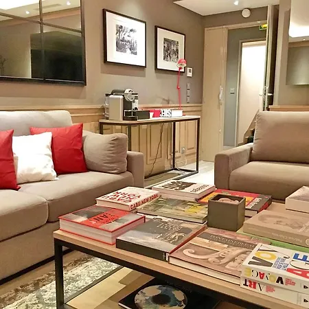 Le 209 Bercy Hotel 4*