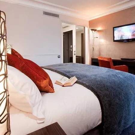 Lumen Louvre Otel
