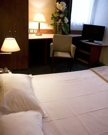 Ibis Styles Massena Olympiades Hotel