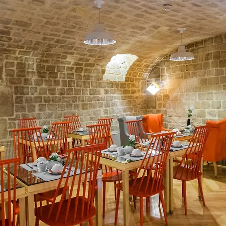 Lorette - Astotel Hotel Paris