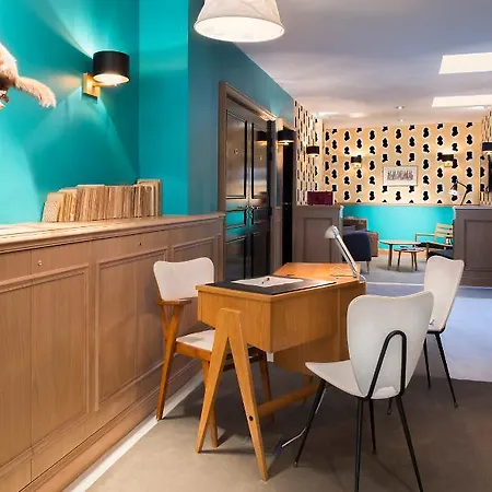 Hotel Marceau Helzear Champs Elysees 4*