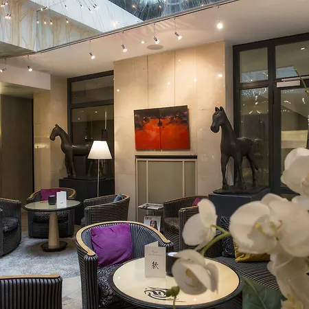 Hotel Cambon 4*