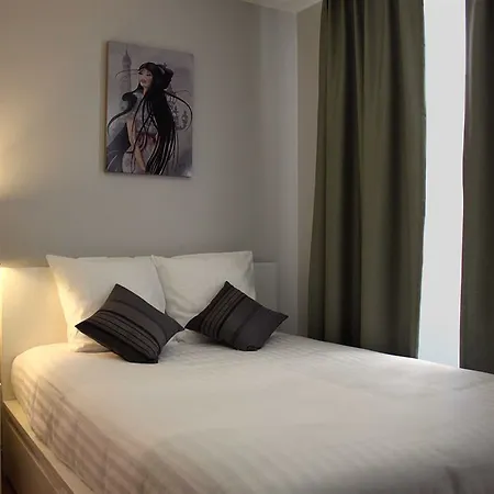 Hotel Le Daly's 2*