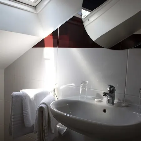 Le Daly's 2* Paris