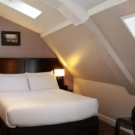 Auberge de jeunesse Le Village Montmartre By Hiphophostels *