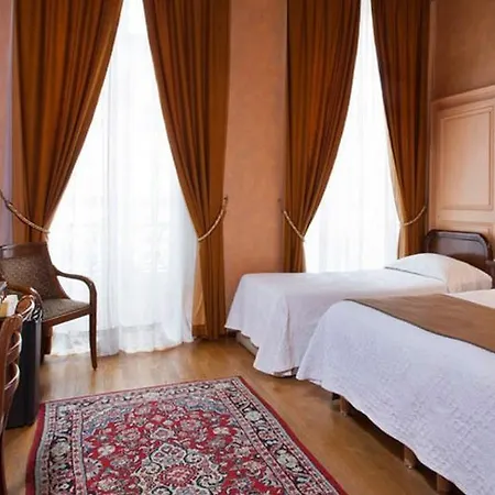 Hotel Du Palais Bourbon