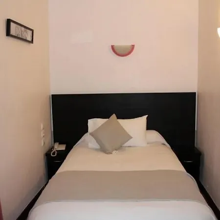 Le Clery Hotel Paris