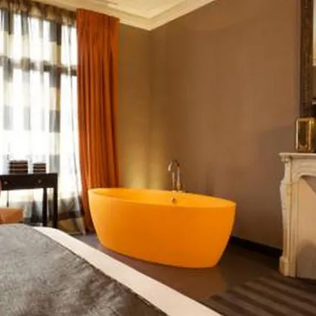 Le Singulier Paris