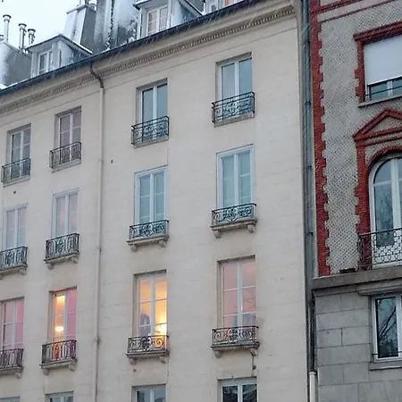 Apartment Dauphine Paris