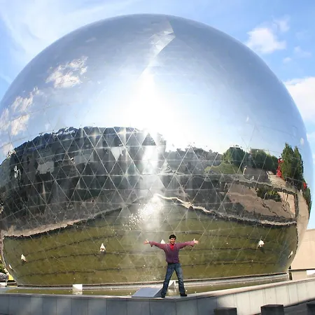 Tilde 3* Paris