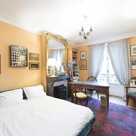 Veeve - Classic Saint-lambert Apartment *