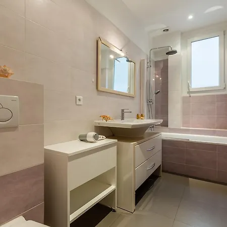 Veeve - Luxembourg Chic Apartamento París
