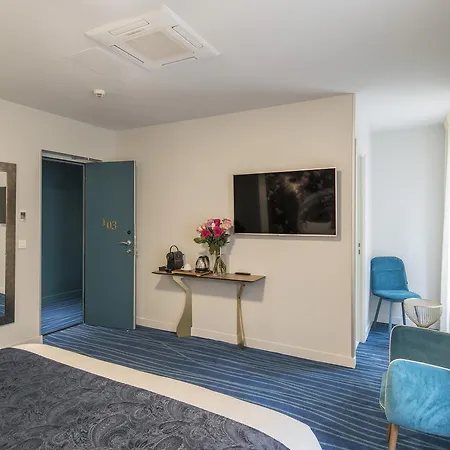 Hotel Mercure Paris Longchamp 4*